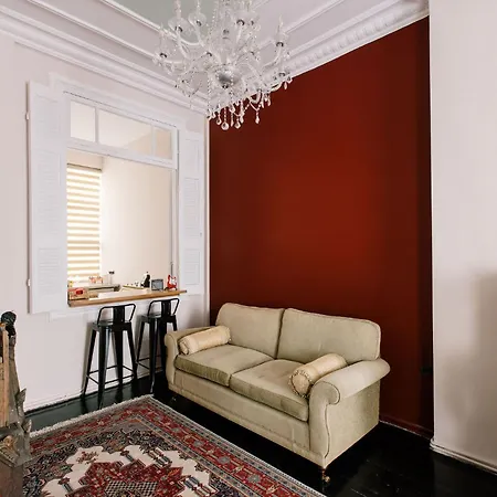 Historic Sea View Apartment, Downtown شقة