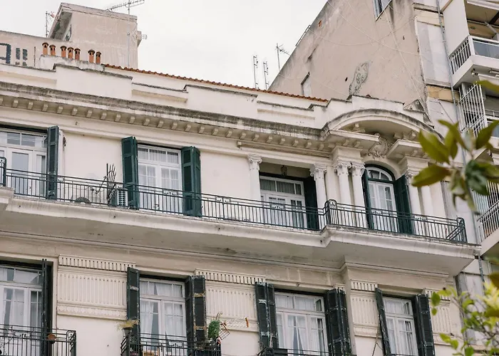 Historic Sea View Apartment, Downtown Thessalonique