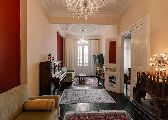 Historic Sea View Apartment, Downtown Appartement