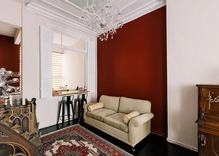 Historic Sea View Apartment, Downtown Appartement